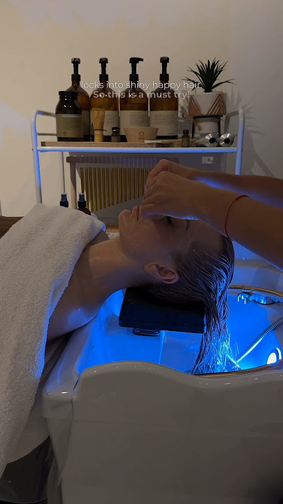 Trying a Japanese head spa for the first time 🧖🏼‍♀️