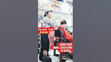 joget koplo ala tukang pangkas rambut #gokil #lucu #tertawa #ngakak #kocakhabis #gokilparah #dagelan