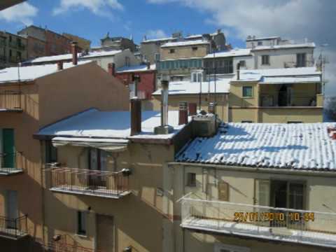 A Stigliano tempo di salsiccia vino  neve che bello