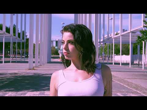 LIVE ABROAD - Showreel Rafaela Alexandra Castanheira