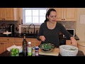 Cocinando con col rizada/Kale
