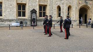 Queen’s Gurkha Signals