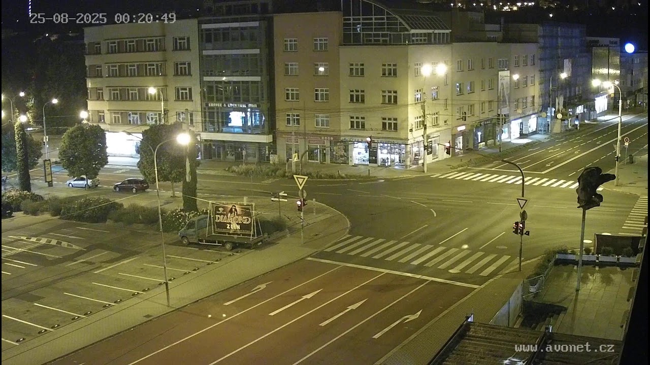 Zlín - ulice Osvoboditelů | AVONET - Živá kamera ulice osvoboditelů