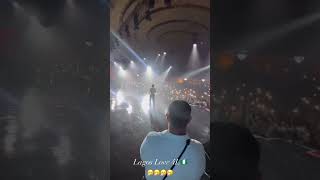 Roddy Ricch’s stage entry