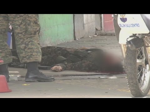 Pandillas asesinan a sangre fría a dos militares en El Salvador
