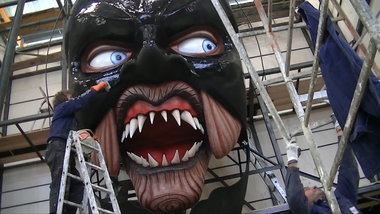 Viareggio - Anteprima del Carnevale 2015 - Nell' Hangar di M. Breschi