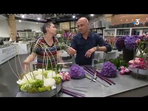 Vidéo: Arrangement Floral Dominé Par Le Phlox
