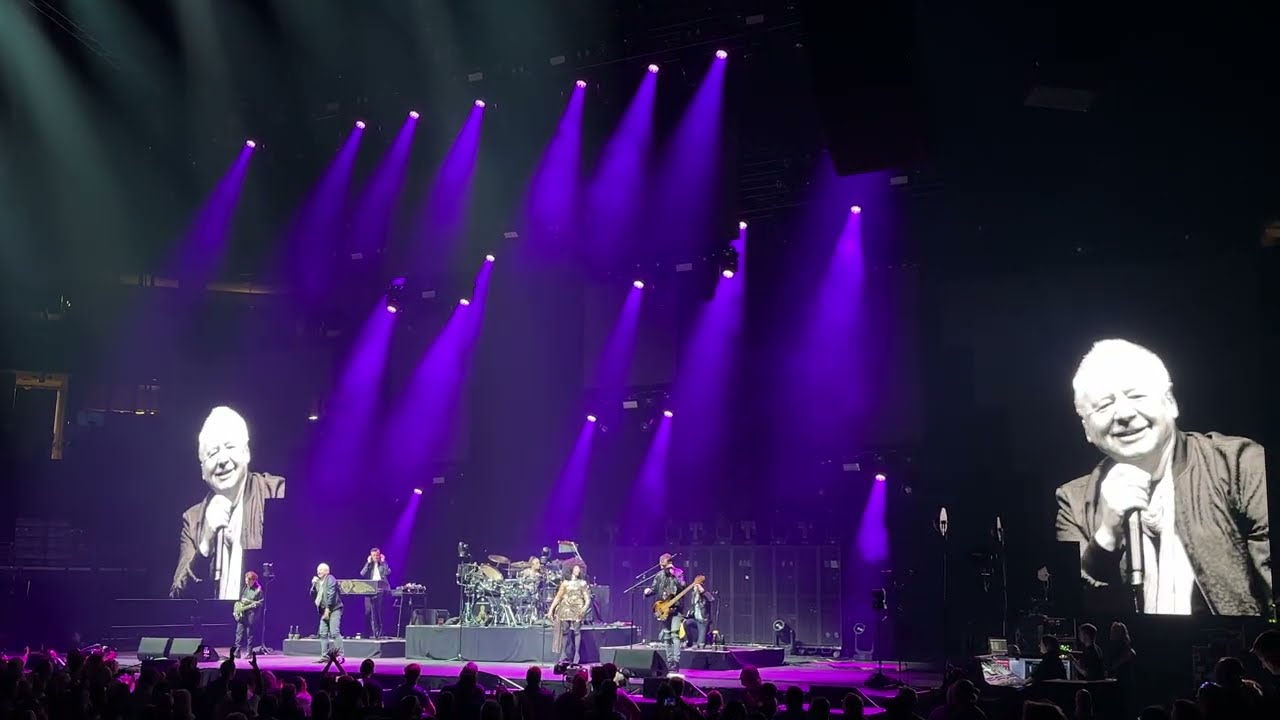 Simple Minds: Alive And Kicking/Sanctify Yourself (5/27/25 - Denver, Colorado)