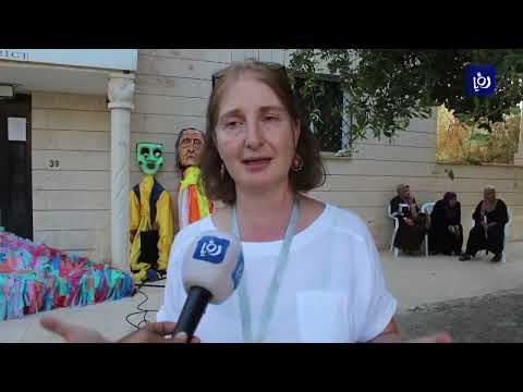 إقامة مهرجان مسرح دمى الشارع الأول في منطقة زي