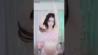 小嘉（一字马小仙女）20230402105356