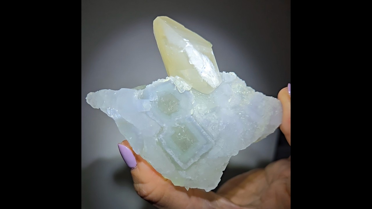 Fluorite with rainbow pagoda calcite - FL353