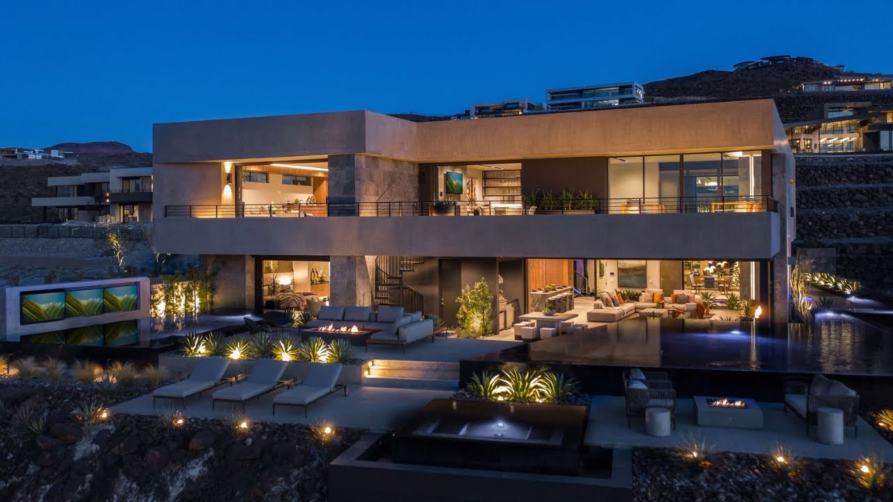 Touring Modern Luxury Home in Las Vegas | Zenith Model at Obsidian by Blue Heron