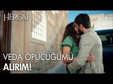 Konağın önünde aşk tazeleme... - Hercai Efsane Sahneler