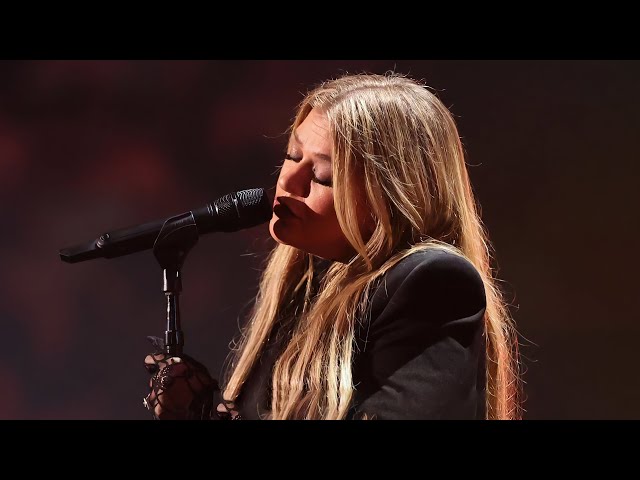 Kelly Clarkson - Stronger (What Doesn't Kill You) [iHeartRadio Music Festival 2023] [2K] [2X5KRd8T]
