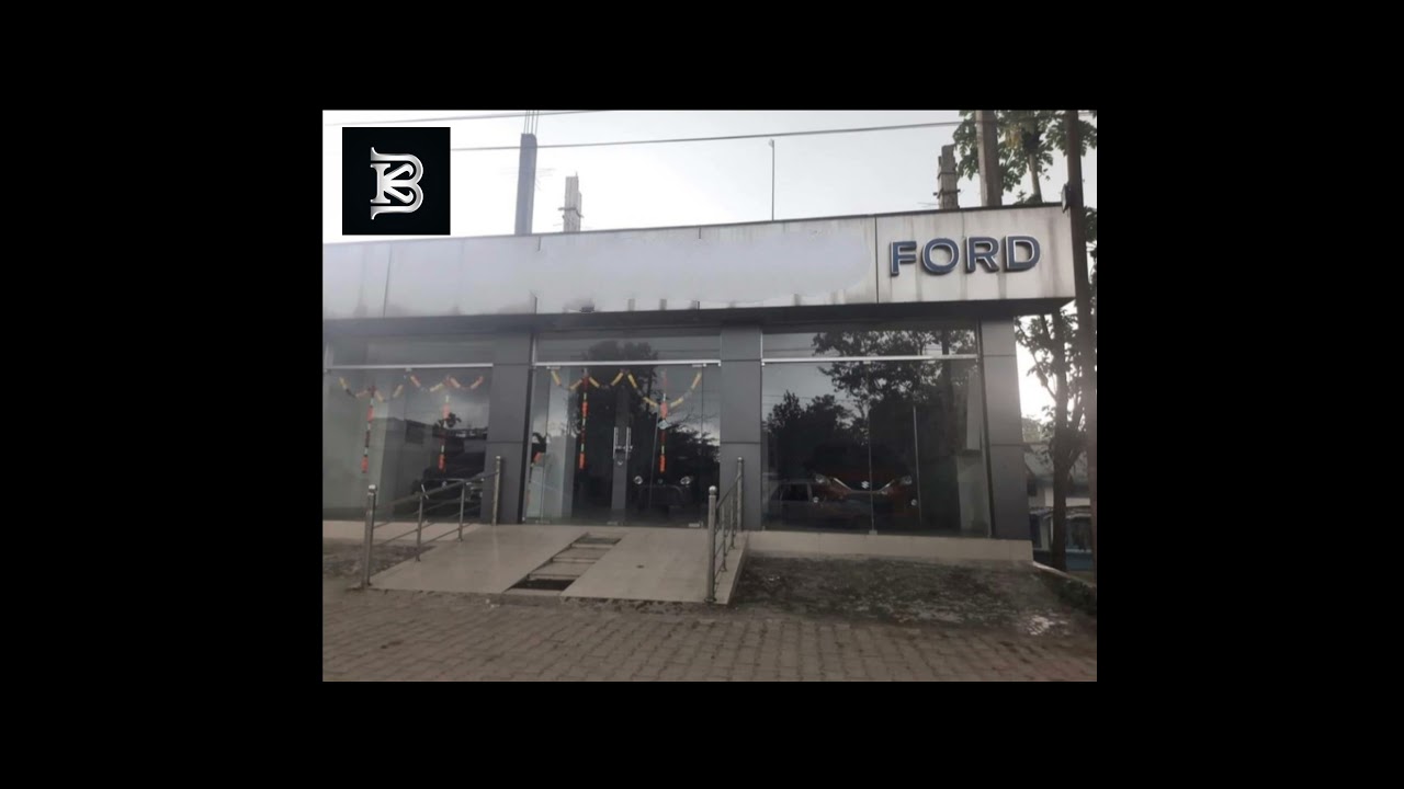 After Exit of Ford from India, Meanwhile A Ford Dealer has Started Displaying Maruti Suzuki Cars