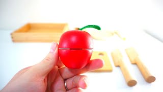 木のおもちゃでおままごと（パプリカはないけどトマトはあるよ）／Cut wooden vegetables and fruits!