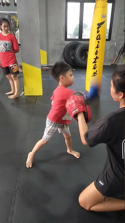 akhirnya latihan muaythai lagi setelah sekian minggu absen 🤩