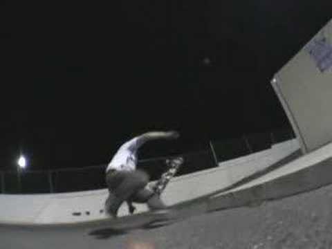 Mike Kim falls funny