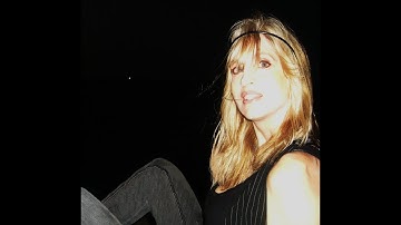 YOUR KISS IS BLIND PROFESSIONAL RECORDING written and Sung By Amia Franz