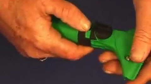 Unger ErgoTec SwivelLoc Angled Handle