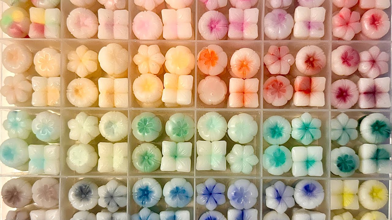 Пастельный воск и детские штампы