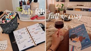 Products & hobbies that made my month comfy, cozy, and creative (planner, books, etc) 🧸 July Roundup