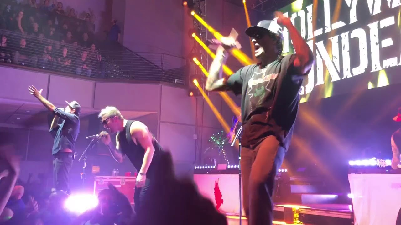 Hollywood Undead Comin’ In Hot LIVE Aura Portland Maine 18