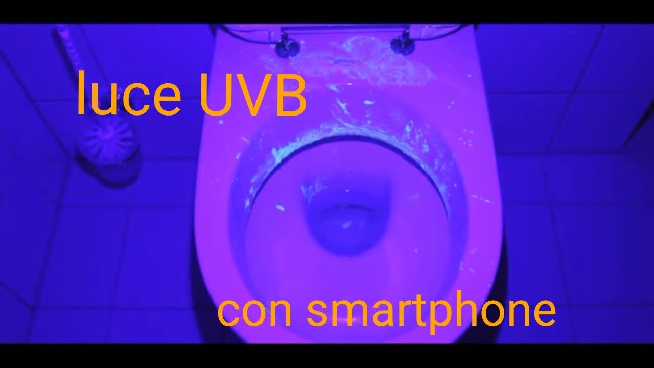 Luce ultravioletta con smartphone