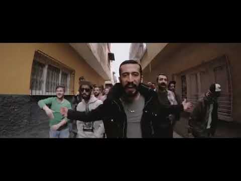 Gazapizm, Cashflow ft. Esat Bargun - Pusula (Official Video)
