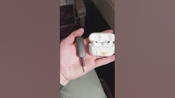 UGREEN Bluetooth Transmitter Receiver is the best gadget on the plane.