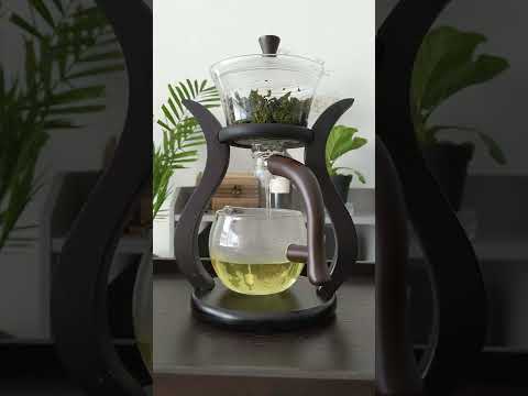 Video: Fancy teapots as a gift