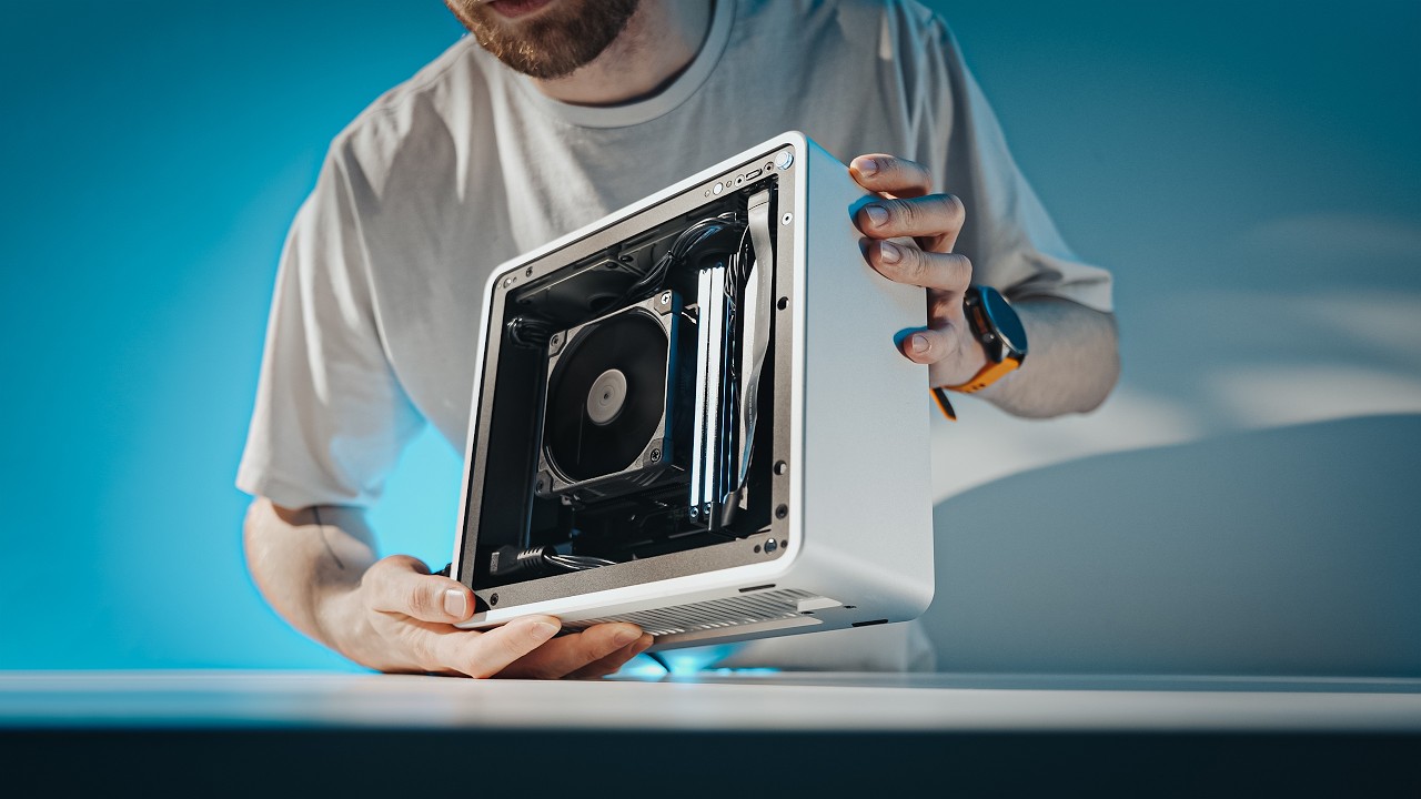 My favorite ITX case of the last year | COOJ SF3 Build！ - YouTube