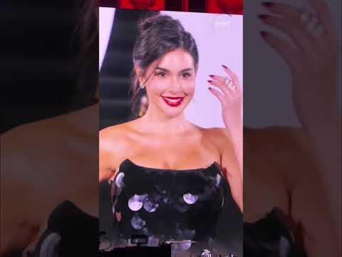 ياسمين صبري عارضة أزياء في أسبوع الموضة بباريس