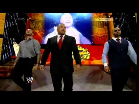 Evolution Entrance - RAW 21st, 2014