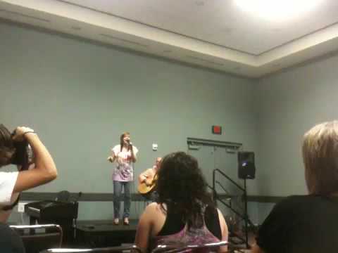 Hayley Havener singing at NFAF Orlando
