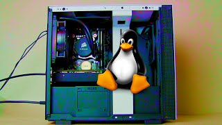 I Tried Linux on an Old PC. Here’s What Happened! ft. Windows 11