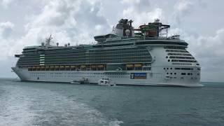 Liberty of the Seas. (Royal Caribbean International). Belize.