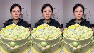 ASMR | Eating Most Delicious Creamy Cake 🍰 | ( soft chewy sounds ) 크림 케이크 먹방  MUKBANG Satisfying