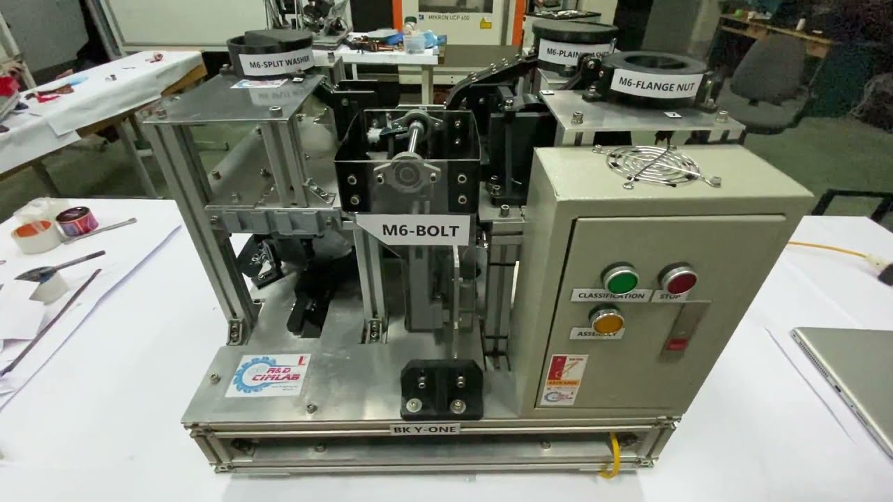 AUTOMATIC BOLT-NUT ASSEMBLY MACHINE OVERALL