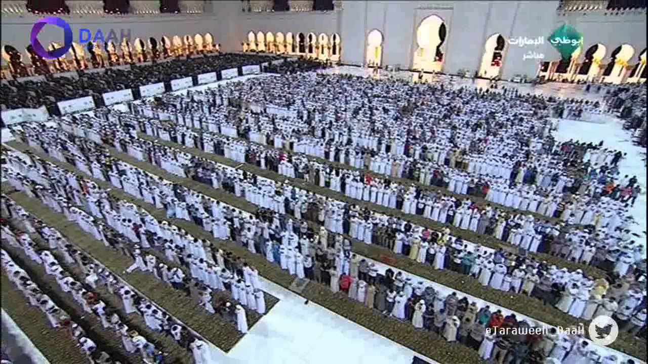 الشيخ ادريس ابكر يبكى المصلين بدعاء خاشع ليلة27 رمضان 1435هـ -جامع الشيخ زايد