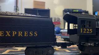 Lionel Lionchief Polar Express Unboxing