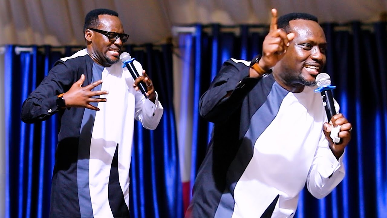 oooh🥰Pst SENGA  UBUSHAKE BW'IMANA K'UMUNTU HAR'IGIHE BUSHARIRA. AGAKIZA TWAHAWE NI BYIRINGIRO