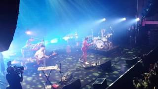Puggy - Lonely Town @ Ancienne Belgique (Brussels) 15-05-16