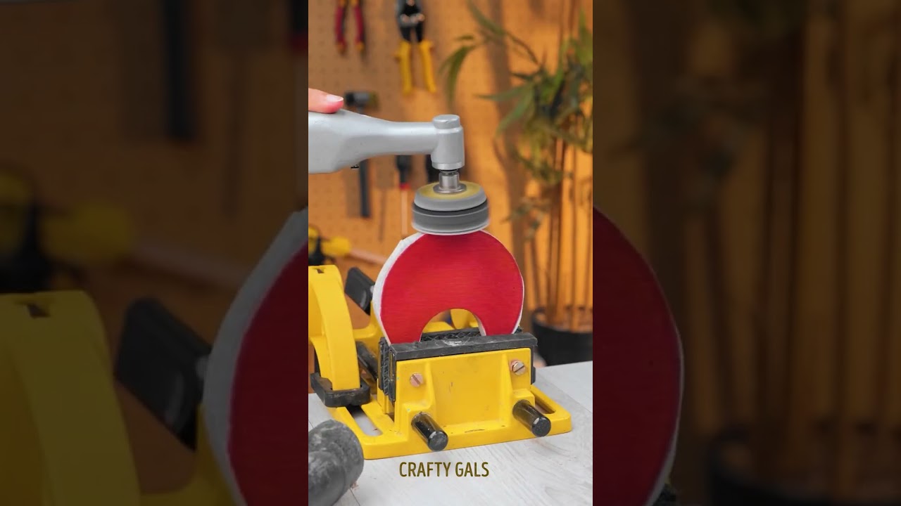 Sustainable DIY: Old Tapes Become Cat Feeding Magic 🐈