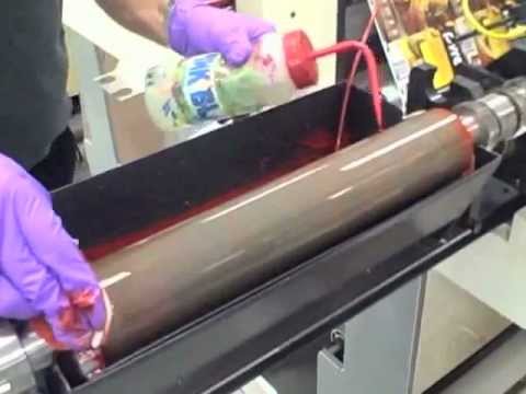 UV Ink Cleaner IB-100 Cleans Anilox Rollers - YouTube