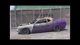 Владелец Dodge Challenger Hellcat снял видео, как сгорел его маслкар — Новости — Motor