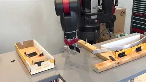 Rethink robotics Baxter parts transfer