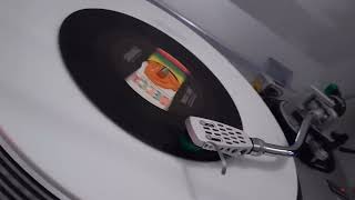 PATSY CLINE - STRANGE Wealth