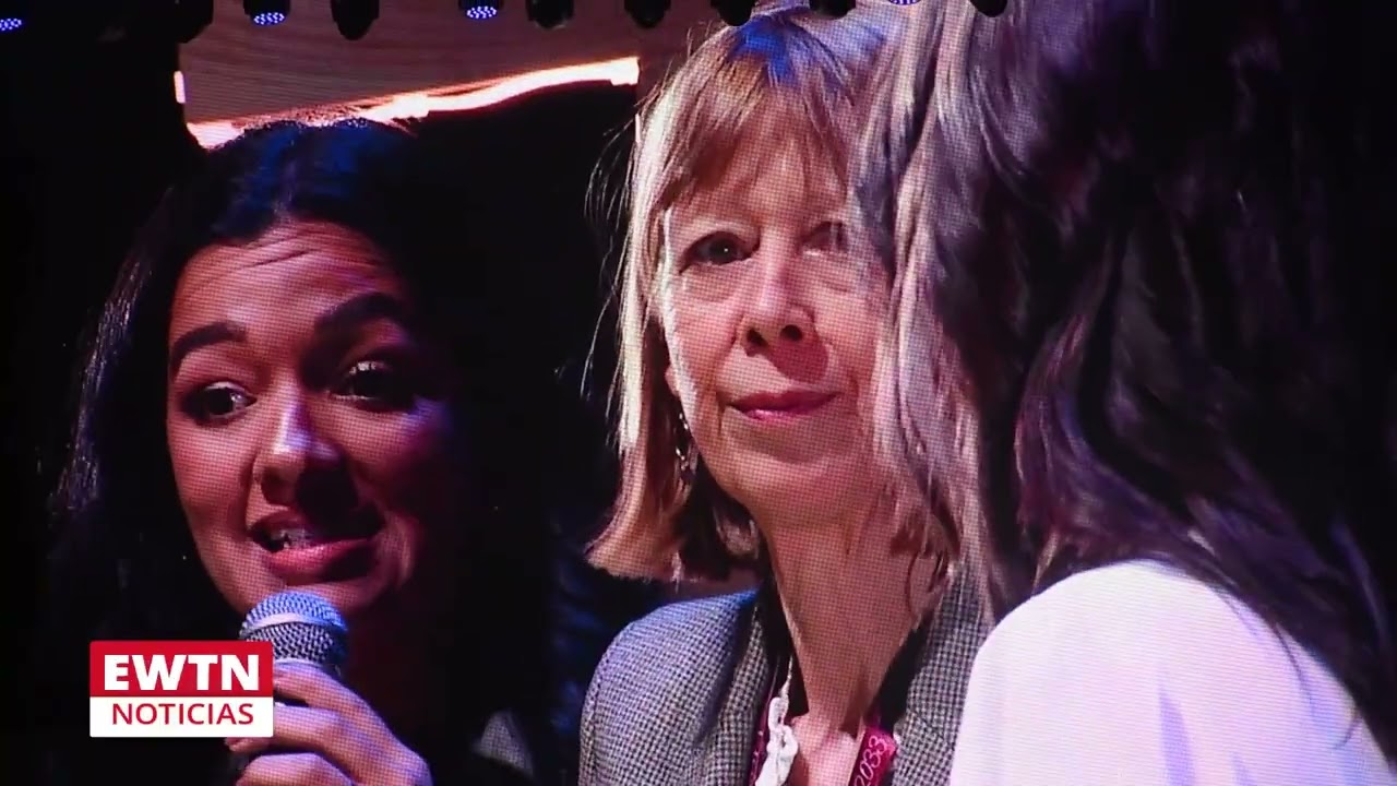 “Llamados”: más de 6 mil adorando al Santísimo