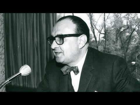 Isaac Guzmán Valdivia Definición de Administración según Francisco Laris Casillas